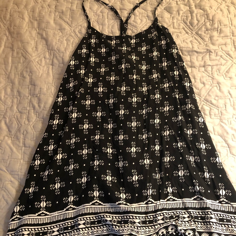 Tank - Picture 1 of 1